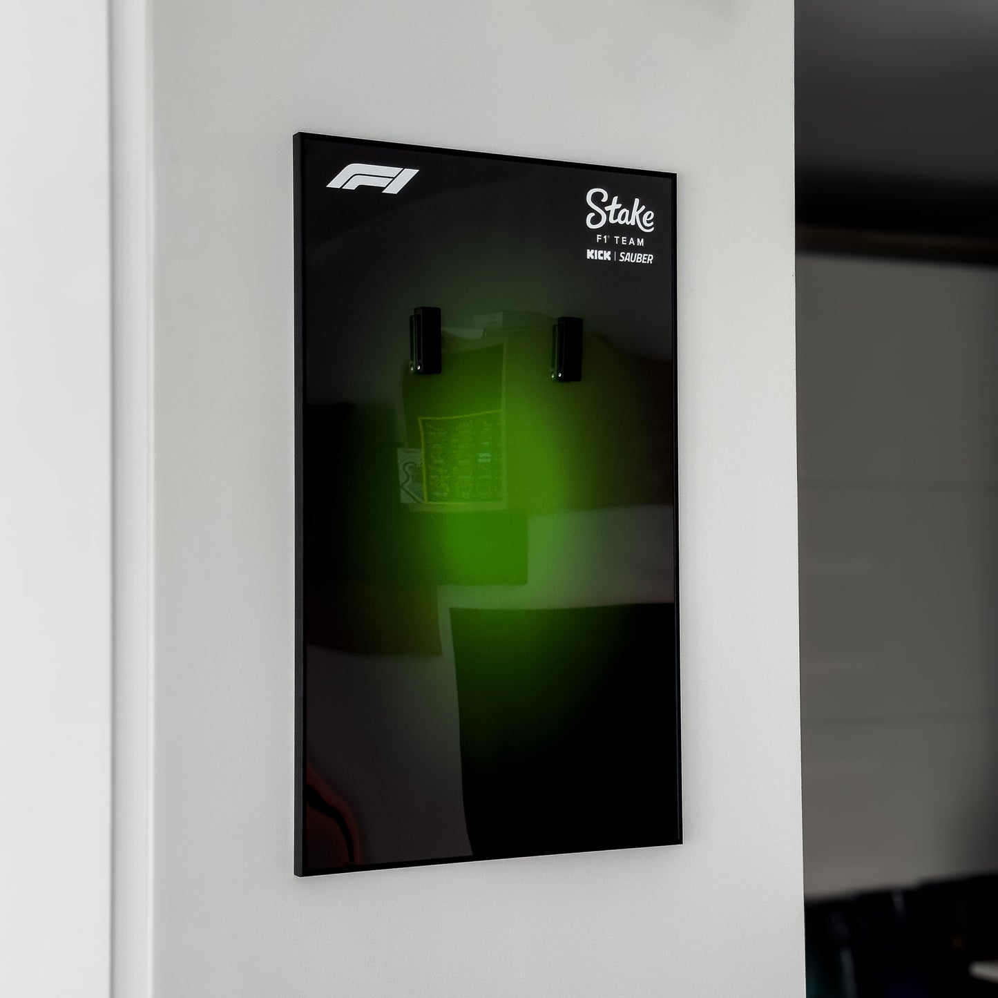 Display Frame F1 Stake Kick Sauber F1 Team 50x80cm