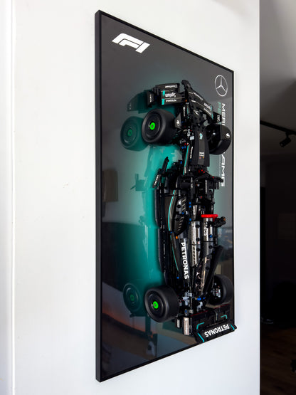 DisplayFrame F1 Mercedes Petronas AMG 50x80cm